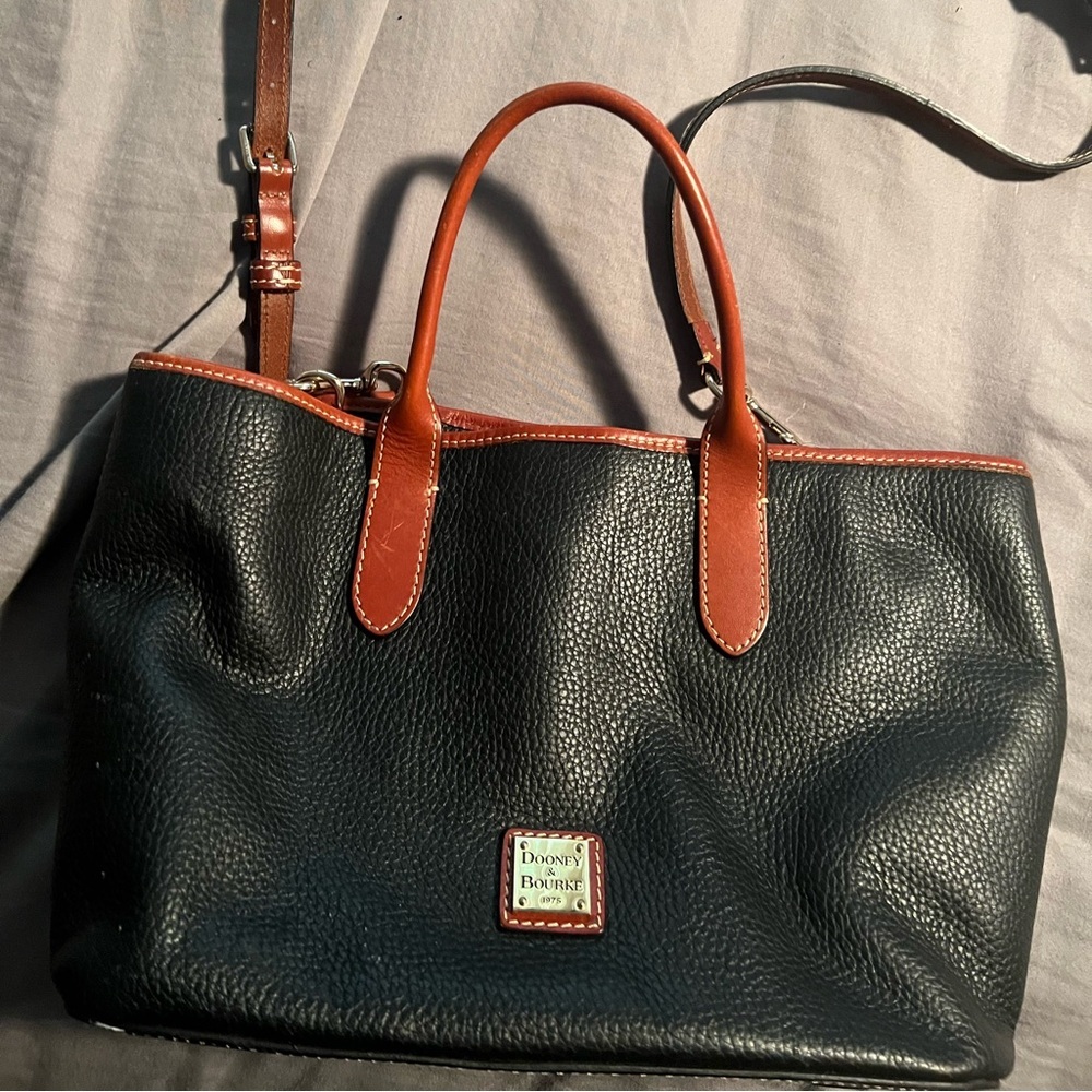 Dooney & Bourke black and brown satchel with detachable shoulder strap - Picture 7 of 8